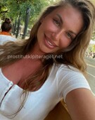 Анкета проститутки Каролина - метро Хамовники, возраст - 25